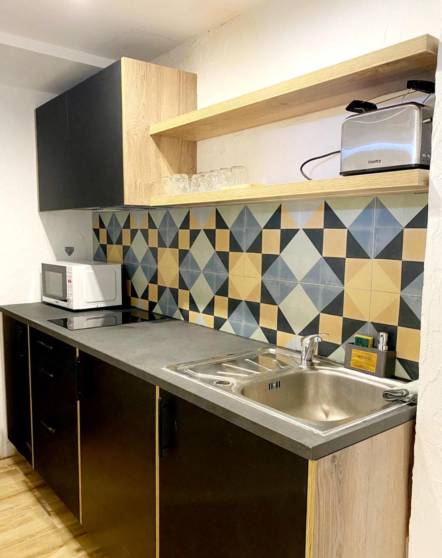 One-Bedroom Suite